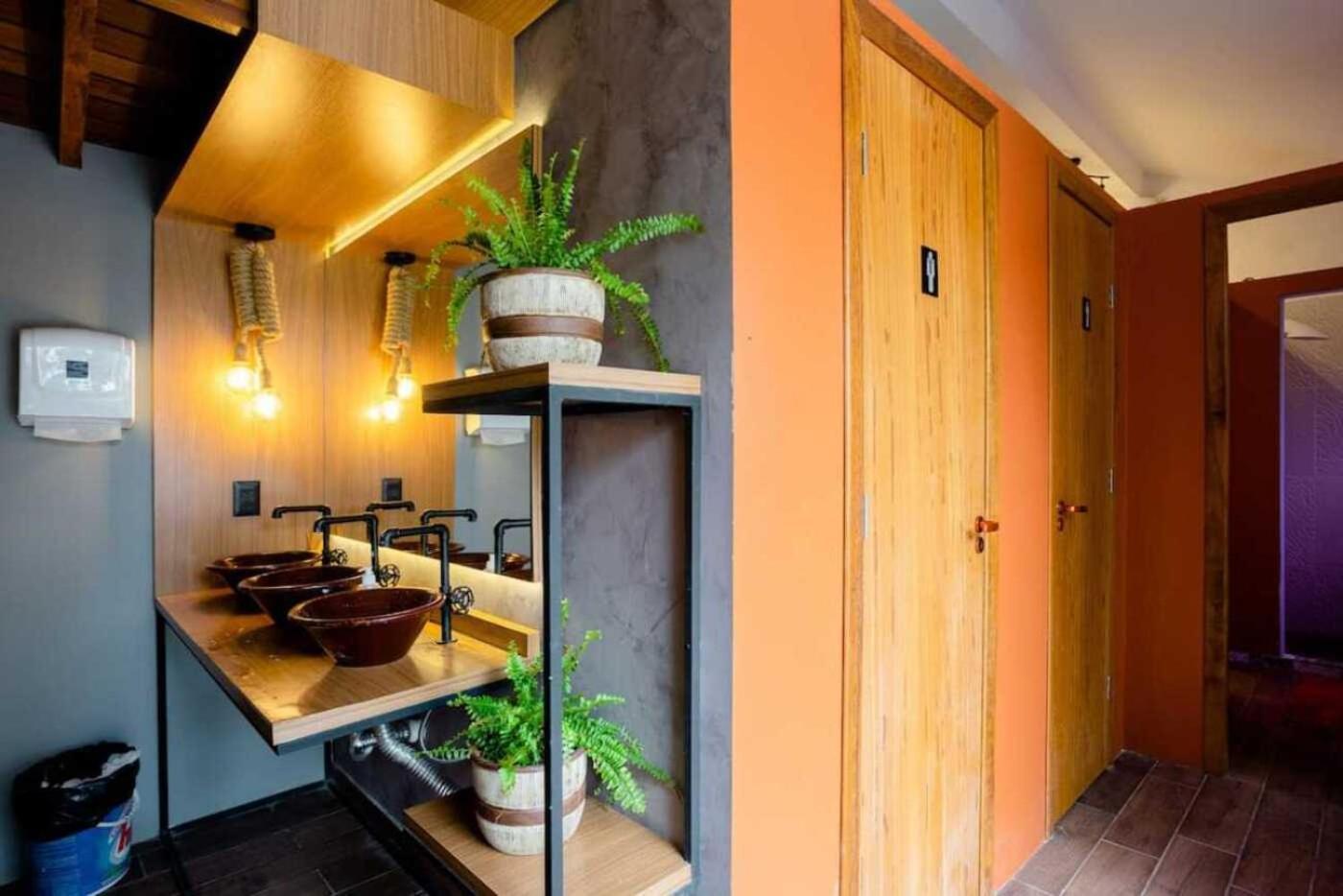 Nomades Vibe Da Ilha - Adventure Hostels & Coworking Florianópolis Εξωτερικό φωτογραφία